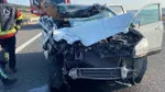Balıkesir’de feci kaza! Otomobil tıra çarptı: 2 ölü, 2 yaralı