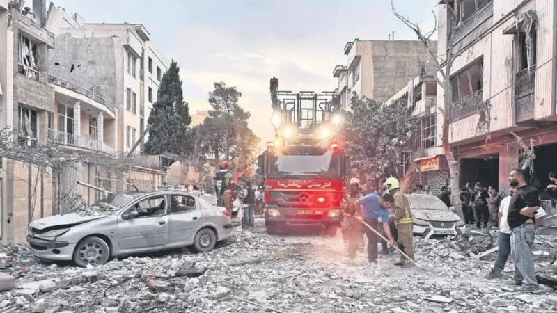 İsrail İran'ı Vurdu! Nükleer Sızıntı Alarmı mı?