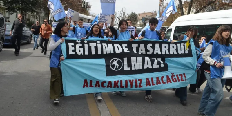 Öğrencilere Gözaltı Kararı! Eğitimde Tasarruf Olmaz Diyenlere Ne Oldu?