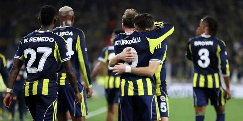 Nihat Kahveci'den Nice'e Bomba Eleştiri: Kazma, Kalas, Topu Bilmiyor!