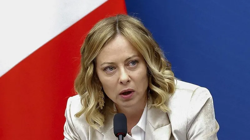 Meloni'nin Mimikleri NATO'yu Salladı! İtalya Başbakanı'ndan Şok Tepkiler
