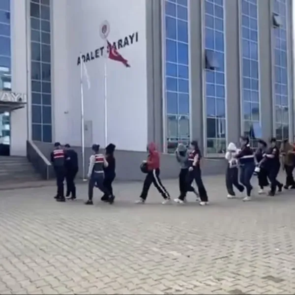 Masaj salonlarına operasyon: 6 tutuklama