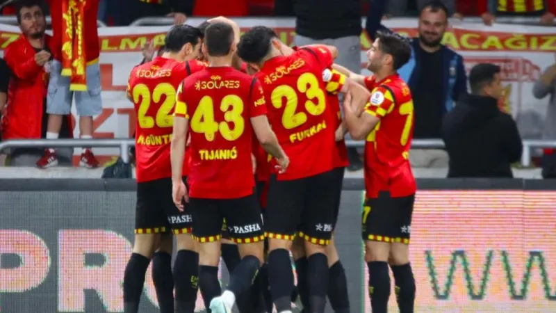 Göztepe'den Muhteşem Dönüş! Başakşehir'e Gol Yağdırdı!