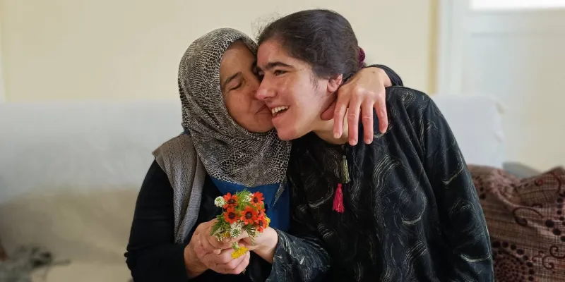Anne Sevgisi: Zihinsel Engelli Tuğba'ya 30 Yıllık Fedakarlık!
