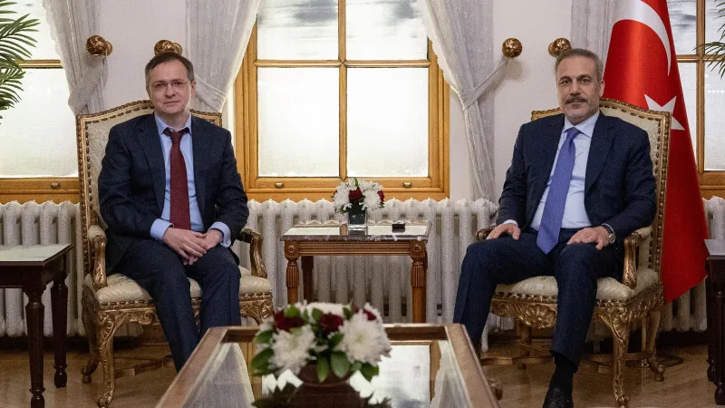 Fidan ve Rus Heyeti Dolmabahçe'de! Kritik Görüşmenin Detayları