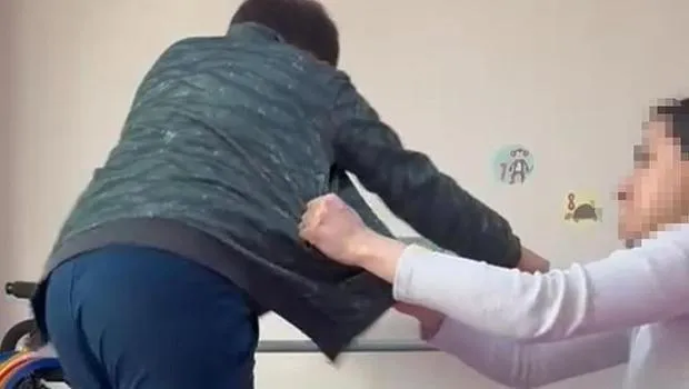 Otizmli Çocuğa Şiddet İddiası! Eğitmen Serbest Mi Kaldı?