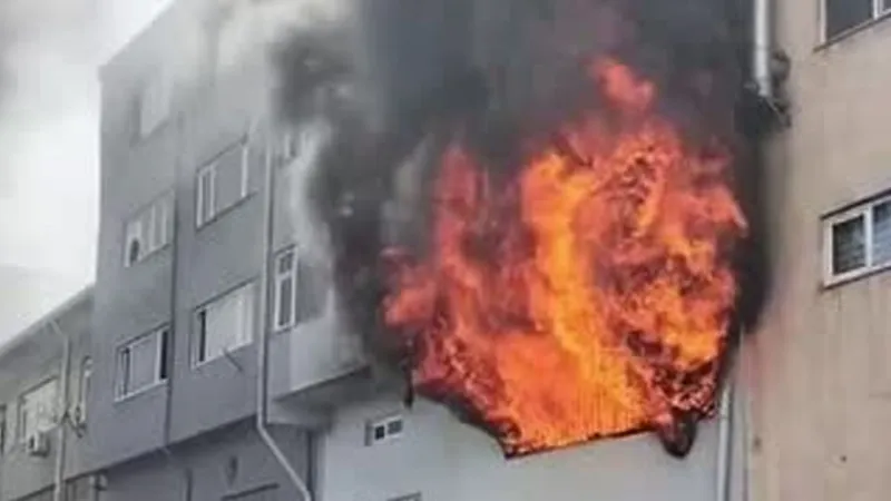 Kağıthane'de Korkunç Yangın! Motosiklet Tamirhanesi Alevlere Teslim