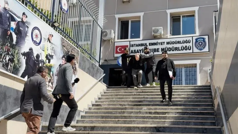 Kadıköy'de Katledilen Mattia'nın Mezarını Kim Parçaladı? Şok Gelişme!