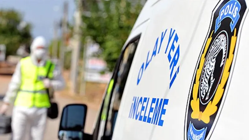 Mersin'de Feci Kaza! Kamyonet Yaşlı Adamı Hayattan Kopardı
