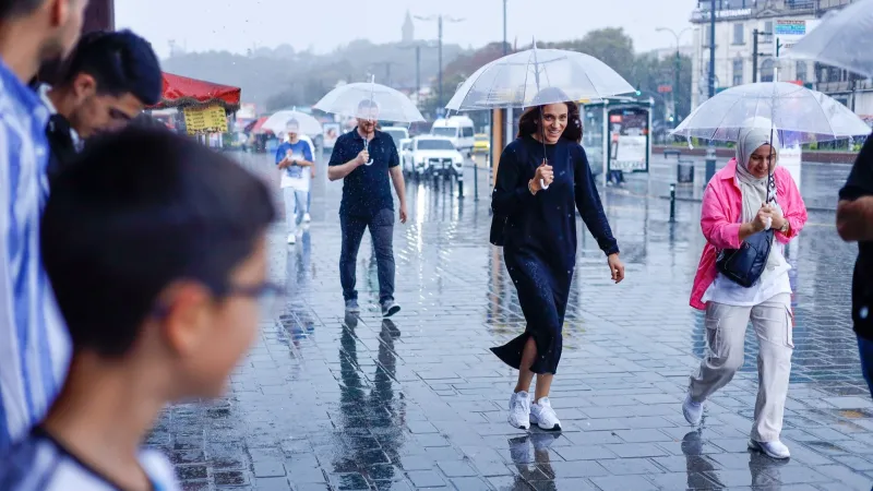 O güne dikkat: Kuvvetli yağış geliyor! İşte yeni günün ve haftanın hava durumu