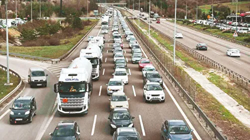 Bayram Tatili Otoyol Yoğunluğu! Kaç Araç Geçti? Şaşırtan Rakamlar