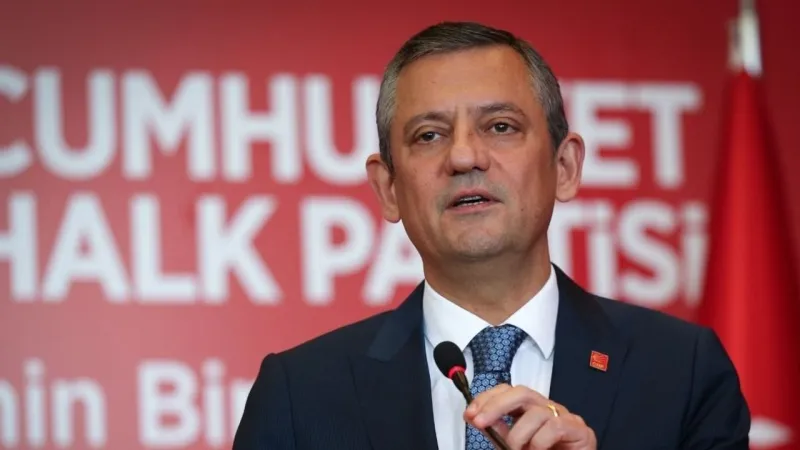 Özgür Özel’den Gençlik Merkezi Açılışında Vizyon Mesajı