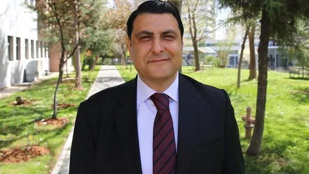 Şok İstifa! Şehitkamil Belediye Başkanı CHP'den Ayrıldı! Neler Oluyor?