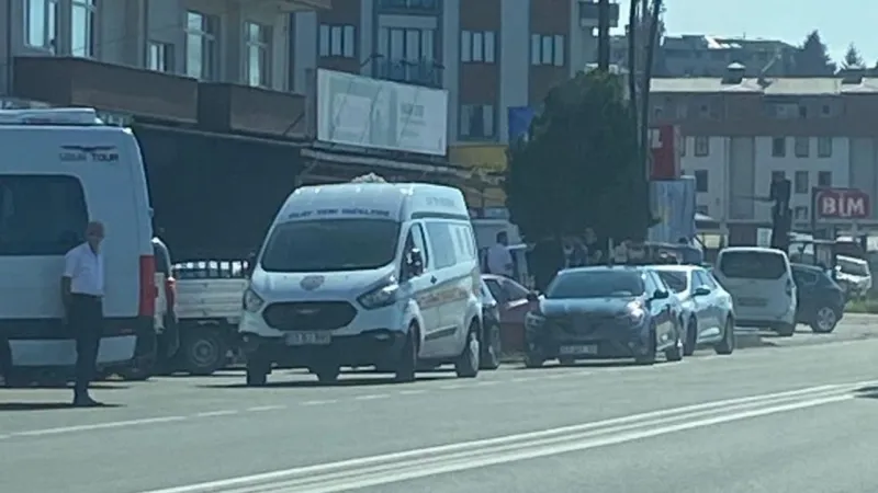 Rize'de mal sahibi ile kiracının kavgasında kan aktı: 3'ü ağır 4 yaralı